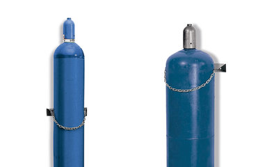 For wall-mounting of a single gas bottle, Ø 230 mm, incl. safety chain