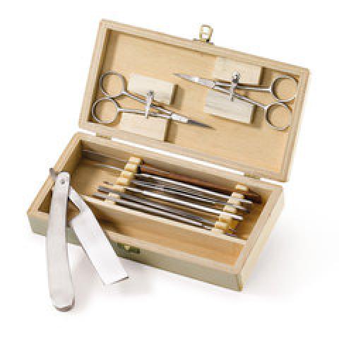 Dissecting set for microscopy, large, in wooden box, L 195 x W 95 x H 35 mm